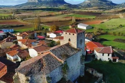 La iglesia se alza en el corazón de la comarca de Las Loras. ASOCIACION MANAPITES