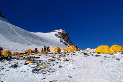 Imagen del campamento 4 del Everest, en mayo del 2018.-AFP