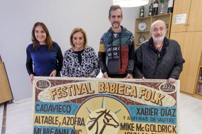 Presentación del festival Babieca Folk 2022 en el Centro Gallego de Burgos. SANTI OTERO