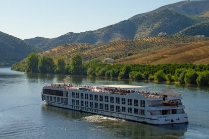 Crucero portugués en Barca d'Alva. MaGrc