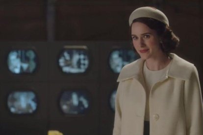 Rachel Brosnahan, en la segunda temporada de The marvelous Mrs Maisel.-AMAZON