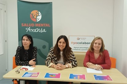 De izquierda a derecha. Blanca Cuesta, Eva Fernández y Alba Ortiz