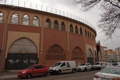 Los problemas de la plaza de Toros siguen coleando desde su inauguración en 2004