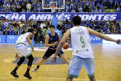 Gonzalo Corbalán fue el MVP del partido. TOMÁS ALONSO