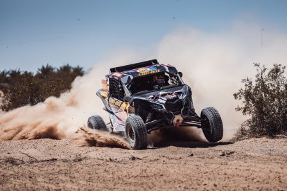 La piloto burgalesa a los mandos de su monoplaza durante el Rally