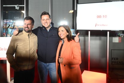 Acto público de inicio de campaña del PSOE en Burgos. Intervienen el secretario general del PSOE de Castilla y León, Luis Tudanca, la secretaria general del PSOE de Burgos, Esther Peña, y el alcalde y candidato a la Alcaldía de Burgos, Daniel de la Rosa