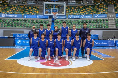 Foto de equipo del San Pablo Burgos Azul.