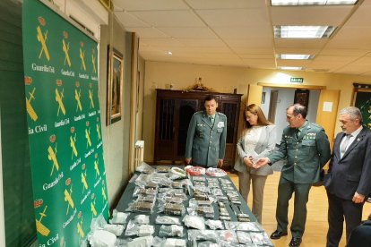 La Guardia Civil desmantela un grupo que traficaba con droga en Burgos.