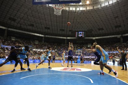 Imagen del último encuentro disputado en la pista burgalesa que espera acoger la ‘Final Four’.