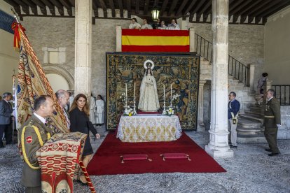 El barrio de Las Huelgas vive la procesión del Curpillos.