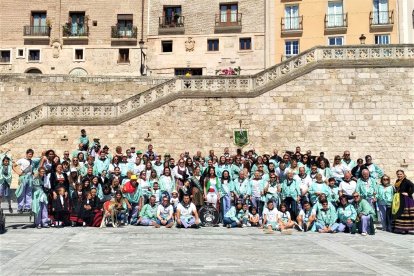 Socios de San Juan del Monte posando en las llanas de Burgos