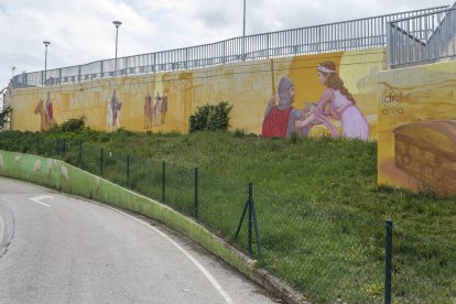 Mural sobre el Destierro del Cid creado en la pasarela del Crucero.