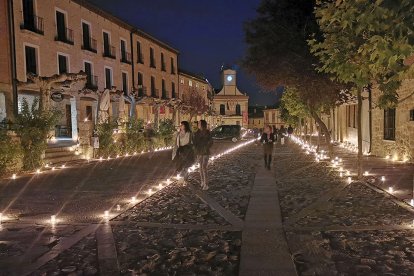 Instantánea de ‘Castrojeriz a la luz de las velas’ del año 2022.