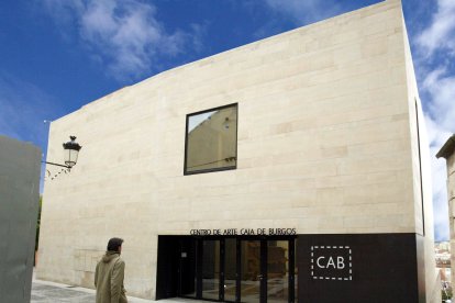 Imagen de la entrada principal del Centro de Arte Contemporáneo de Caja de Burgos.