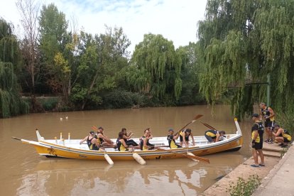 Imagen de la barca deportiva