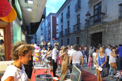 Acción de calle de una edición de La Noche Abierta.