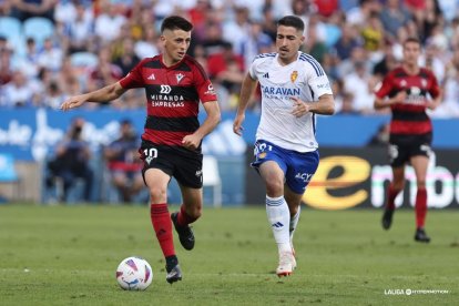 El Mirandés venció en su visita al Zaragoza, el líder de Segunda.