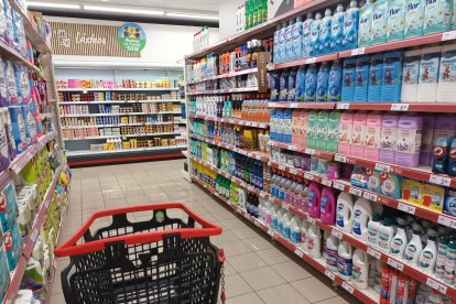 El supermercado es el segundo que abre Alcampo en Aranda que abrirá 365 días del año y 12 horas al día