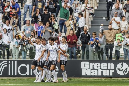 El Burgos CF sufre pero vuelve a ganar en El Plantío