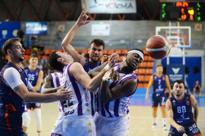 Vilà, durante el partido contra el Valladolid.