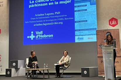 Conferencia inaugural de una jornada sobre Parkinson en la Universidad Isabel I.