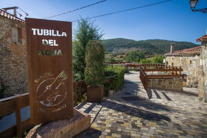 Vista del pueblo burgalés de Tubilla del Agua.