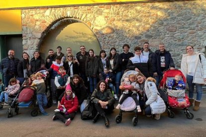 Familias de la Asociación CTNNB1 durante un encuentro a principios de 2023.