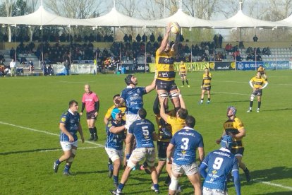 Imagen del partido entre el VRAC y el Recoletas Burgos Caja Rural