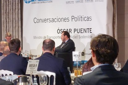 Puente participa en las Conversaciones Políticas de El Mundo de Castilla y León.