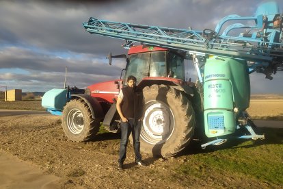 Juan Antonio Arlanzón cuenta con 200 hectáreas de secano en el norte de Burgos