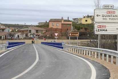 Inauguración del nuevo puente sobre el río Arlanza en Tordomar