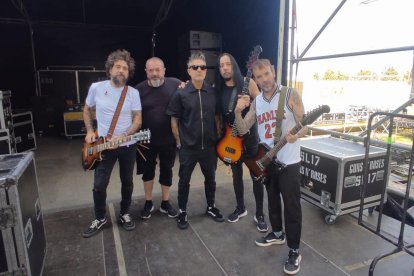 La banda madrileña Hamlet, antes de un concierto.