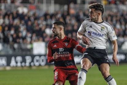 Imagen de Curro durante el partido contra el Mirandés.