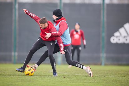 Imagen del entrenamiento del CD Mirándés.