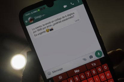 Mensaje empleado para secuestrar cuentas de WhatsApp.