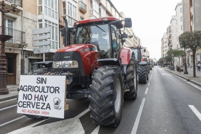 Tractorada multitudinaria en Burgos.