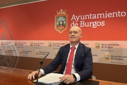 Ángel Manzanedo, en rueda de prensa.