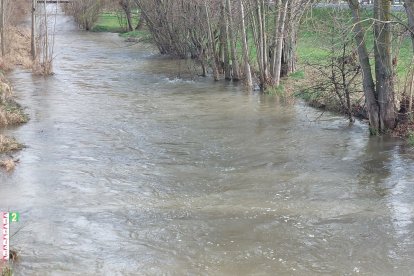 Nivel del río Arlanzón a su paso por el centro de Burgos capital.