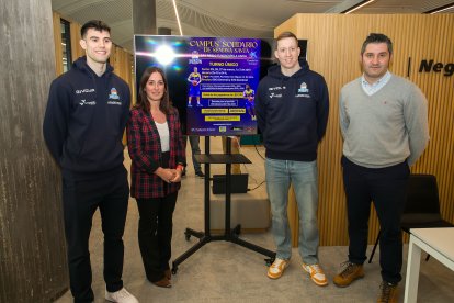 Presentación del campus de baloncesto solidario de CaixaBank y San Pablo Burgos.