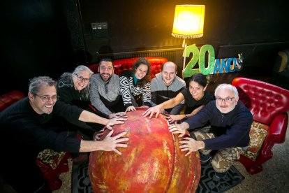 Sito (Bambalúa), Ana García (Ronco), Fran de Benito (Asociación La Parrala), Marta López (Marta Luna), Fernando Ballesteros (TeatroAtópico), Estrella R. y Carlos de la Torre (La Mueca).