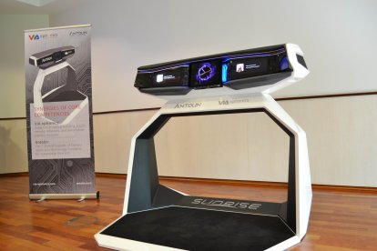 El prototipo de cockpit de vehículo Sunrise se presentó en la feria Embedded World en en Nuremberg.