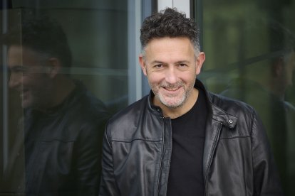 Mikel Santiago presenta en Burgos 'El hijo olvidado'.