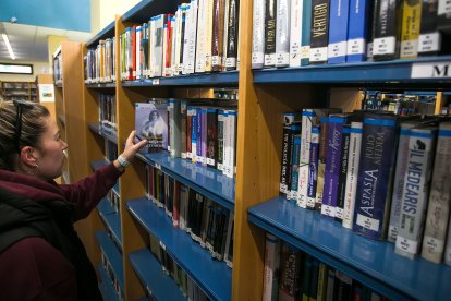 La biblioteca Gonzalo de Berceo, en el barrio de Gamonal, es la que acumula más visitas y préstamos de la red de las municipales de Burgos.