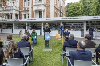 Los jardines del Palacio de la Isla acogieron el acto inaugural de la Feria Editantes.