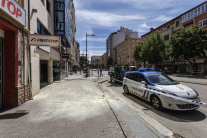 Herido grave tras quemarse a lo bonzo en la avenida del Cid.