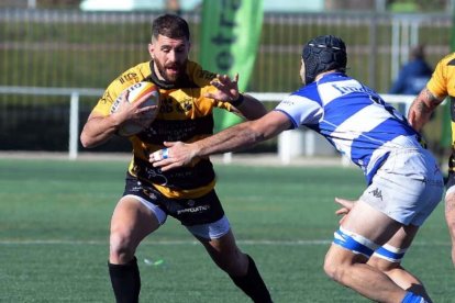 Guillermo Mateu en el partido contra Belenos.