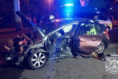 Brutal accidente en la avenida de Palencia.