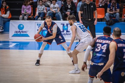 Peter Stümer, durante un partido.