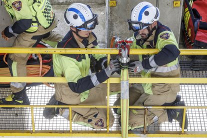 El nuevo dispositivo de Bomberos facilitará el acceso a los edificios de gran altura.