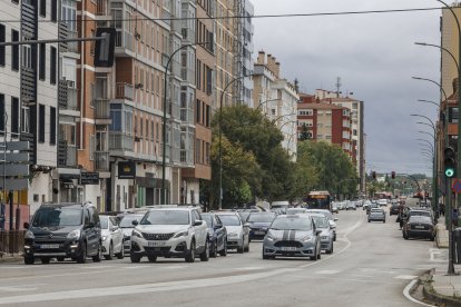 Los vecinos del distrito Este consideraron prioritario un carril bici en la avenida Constitución.